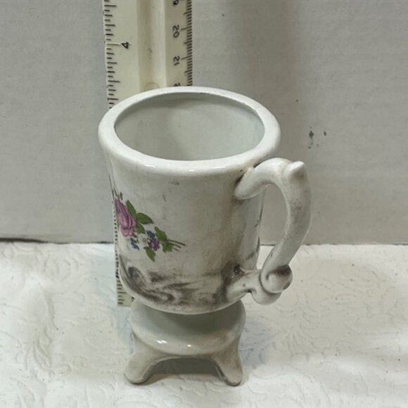 VTG PG Italy Porcelain Floral Footed Tea/Coffee Cup Unique Handle 3.5" Tall - Picture 3 of 14